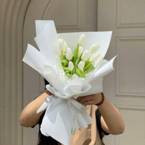 Hoa Tulip Trắng Phong Cách Hàn Quốc
