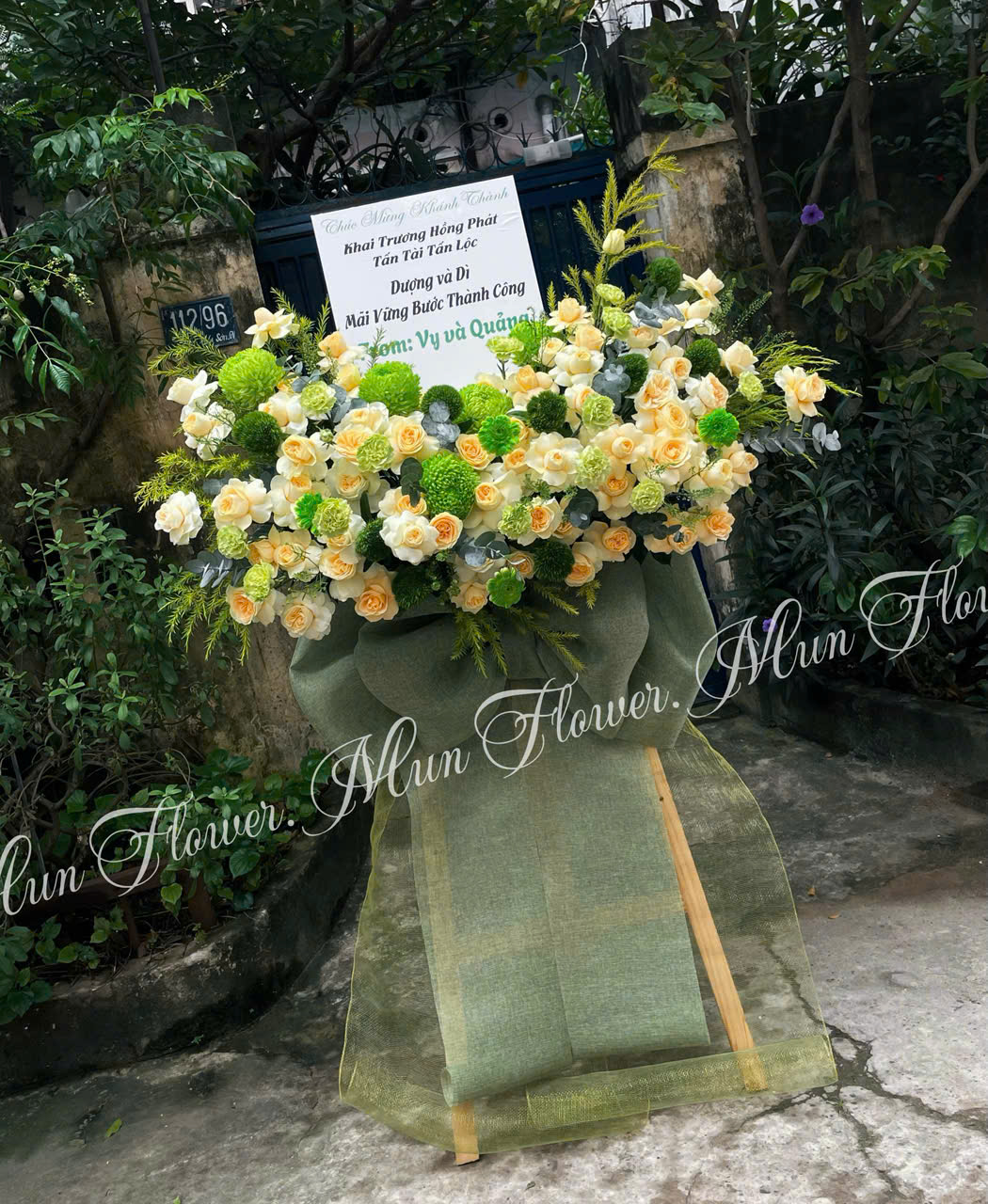 Kệ Hoa Khai Trương Tài Lộc Xanh Kem Sang Trọng